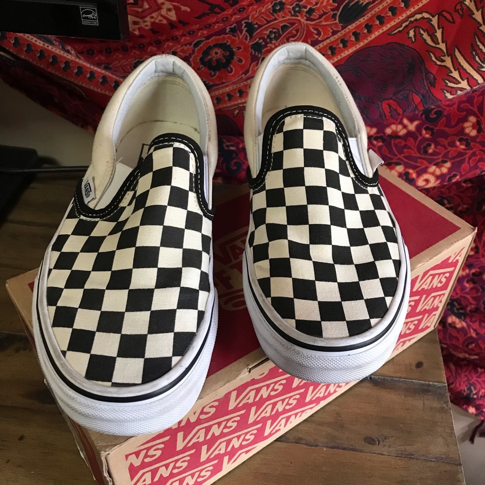 VANS CLASSIC CHECKERED SLIP ONS